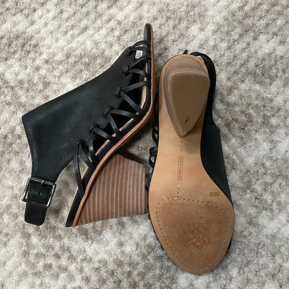 Vince Camuto Like New Condition~only worn 1 time. - Picture 7 of 9